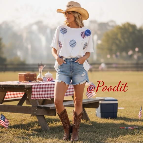 Peach Love California Tops - PEACH LOVE CALIFORNIA patriotic sequin balloons oversized tee S M L